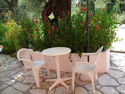 Marilena Apartments & Studios