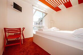 Boutique Hostel Forum