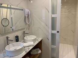 Brit Hotel Le Royal - Troyes