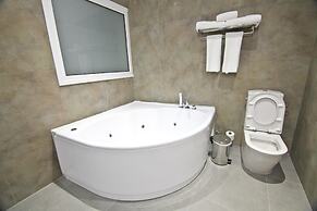 Achilleos City Hotel