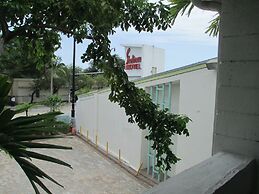 Shalimar Motel
