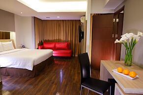 Aston Pluit Hotel & Residence