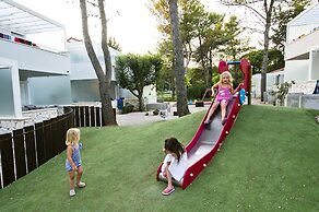 Zaton Holiday Resort Apartments