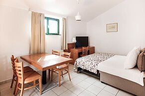 Zaton Holiday Resort Apartments