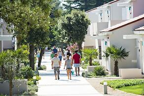 Zaton Holiday Resort Apartments
