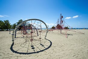 Zaton Holiday Resort Apartments