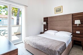 Zaton Holiday Resort Apartments