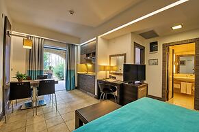 Zaton Holiday Resort Apartments