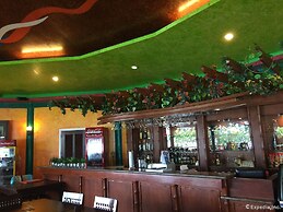 Flushing Meadows Resort and Playground