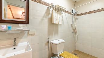 Flushing Meadows Resort and Playground