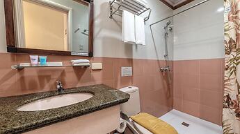 Flushing Meadows Resort and Playground