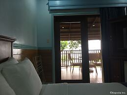 Flushing Meadows Resort and Playground