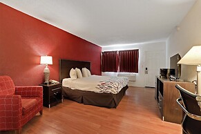 Red Roof Inn Needles
