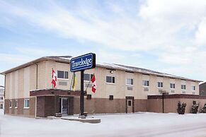 Travelodge by Wyndham Meadow Lake