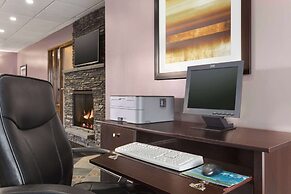 Travelodge by Wyndham Meadow Lake