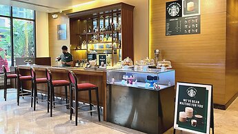 Holiday Inn & Suites Makati by IHG