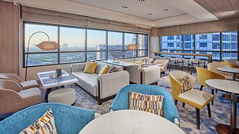Holiday Inn & Suites Makati by IHG
