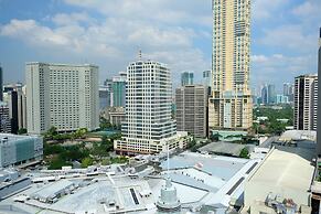Holiday Inn & Suites Makati by IHG