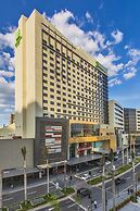 Holiday Inn & Suites Makati by IHG