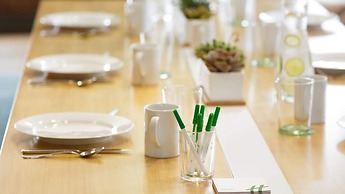 Holiday Inn & Suites Makati by IHG