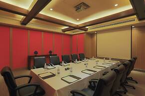 Holiday Inn & Suites Makati by IHG