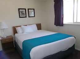 Seahorse Oceanfront Lodging