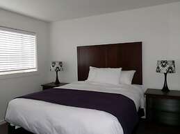 Seahorse Oceanfront Lodging