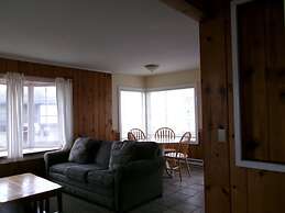 Seahorse Oceanfront Lodging