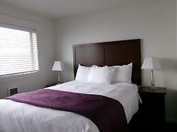 Seahorse Oceanfront Lodging