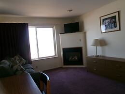 Seahorse Oceanfront Lodging