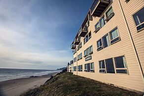 Seahorse Oceanfront Lodging