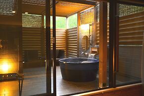 Karuizawa Club Hotel Karuizawa 1130 / Hewitt Resort