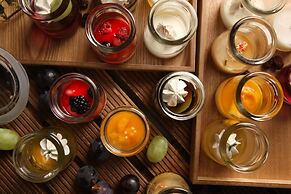 Karuizawa Club Hotel Karuizawa 1130 / Hewitt Resort