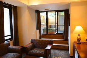 Karuizawa Club Hotel Karuizawa 1130 / Hewitt Resort