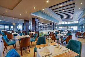 Limak Lara De Luxe Hotel - All Inclusive