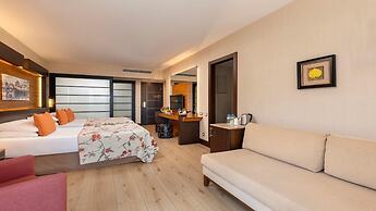 Limak Lara De Luxe Hotel - All Inclusive