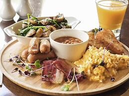 Mercure Wellington Central City Hotel and Apartments