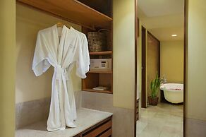 Komaneka at Rasa Sayang