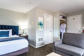 Inn at the Prom Oceanfront Seaside