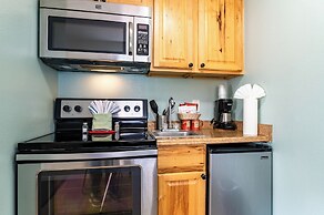 Inn at the Prom Oceanfront Seaside