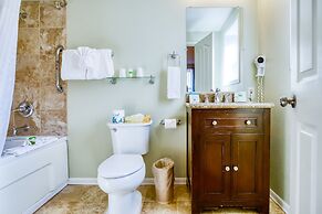 Inn at the Prom Oceanfront Seaside