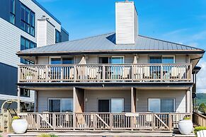 Inn at the Prom Oceanfront Seaside