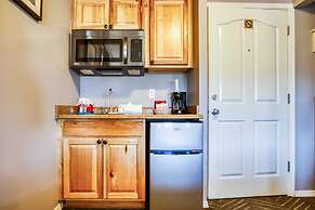 Inn at the Prom Oceanfront Seaside