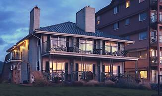 Inn at the Prom Oceanfront Seaside