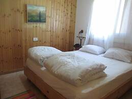 Naomi's B&B
