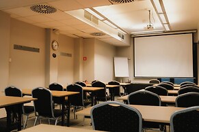 Economy Silesian Hotel