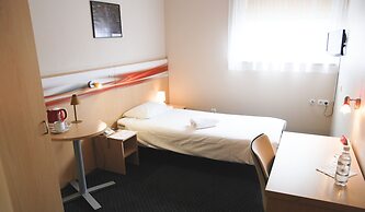 Economy Silesian Hotel