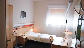 Economy Silesian Hotel