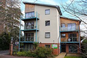 Southampton Serviced Apartment