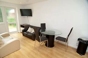 Southampton Serviced Apartment
